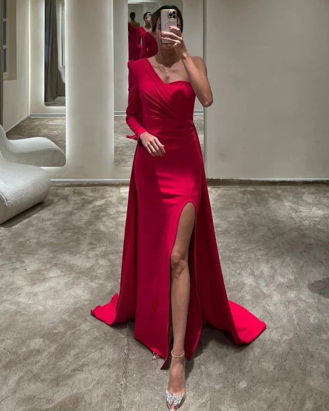 Robe de bal rouge élégante à une épaule avec fente sur le devant, style sirène