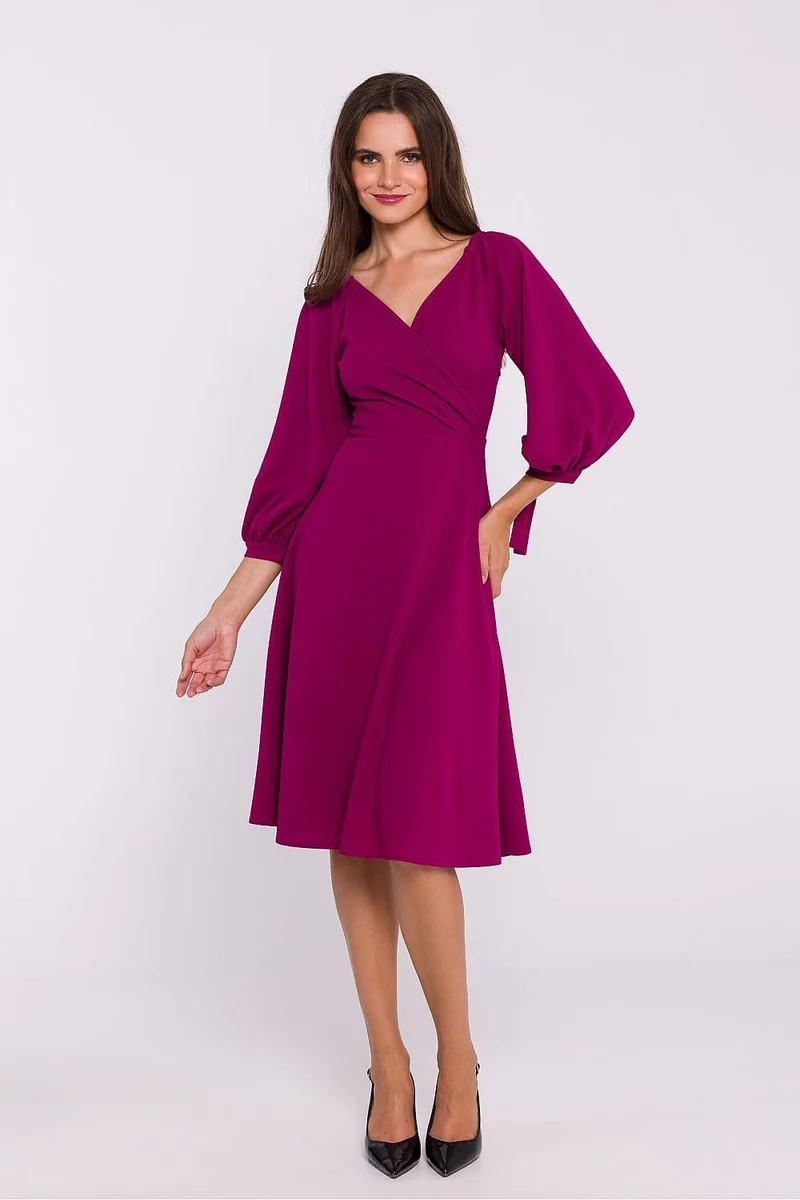 Robe évasée manches longues col en V