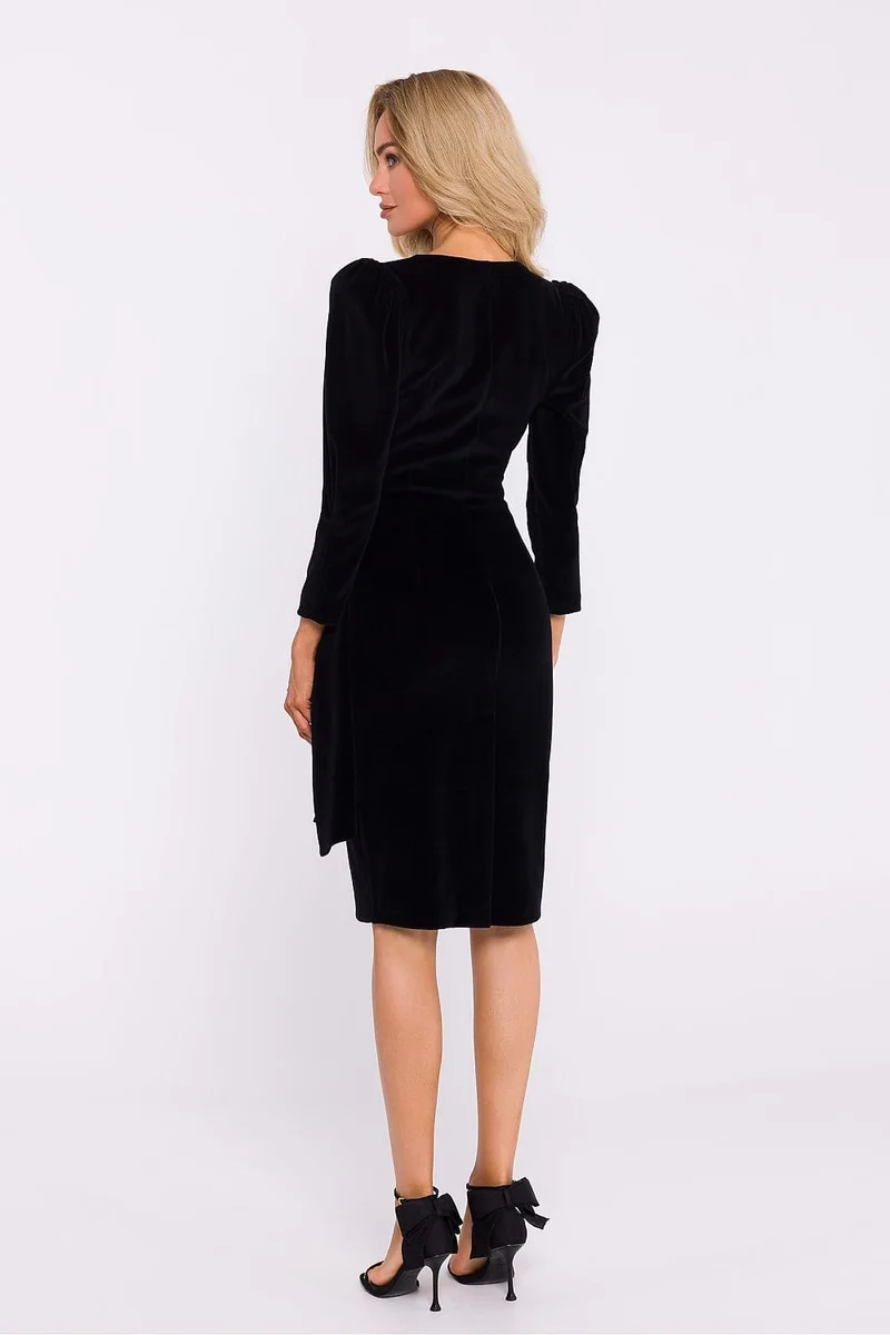 Robe de cocktail en velours manches longues