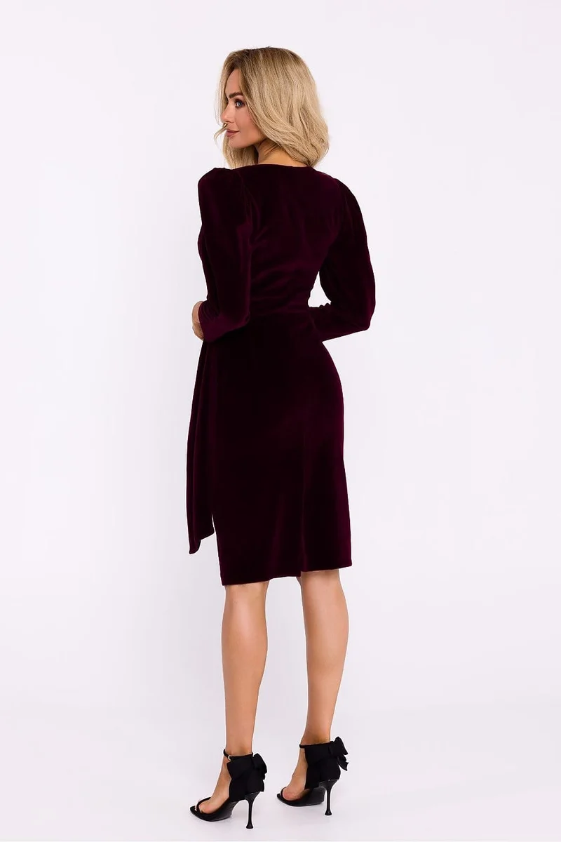 Robe de cocktail en velours manches longues