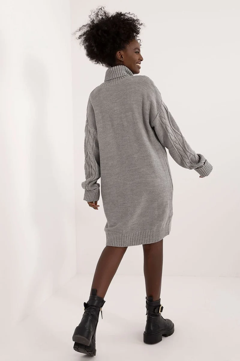 Robe pull col roulé manche longue