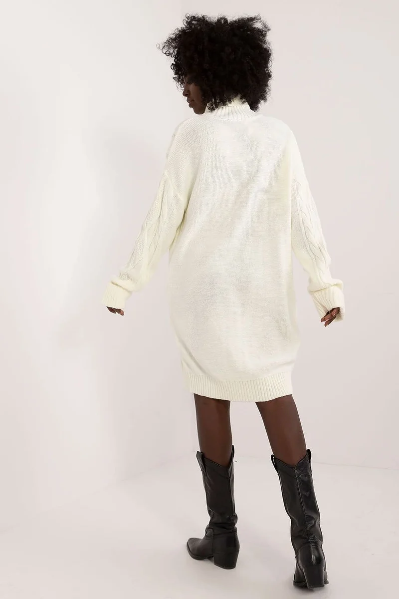 Robe pull col roulé manche longue