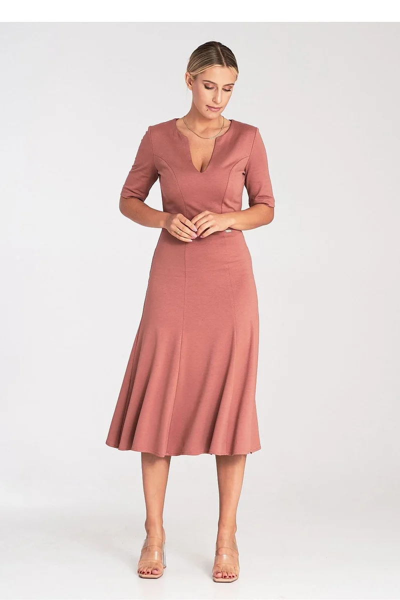 Robe de cocktail midi évasée