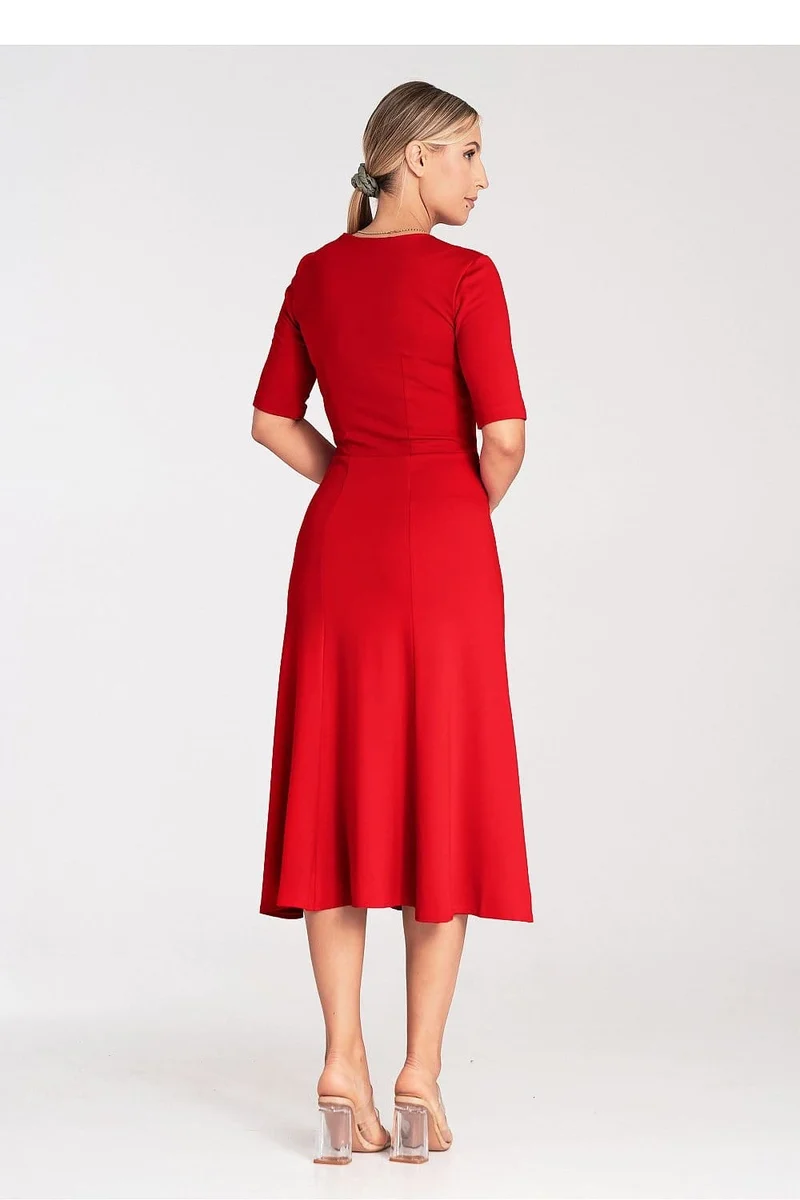 Robe de cocktail midi évasée
