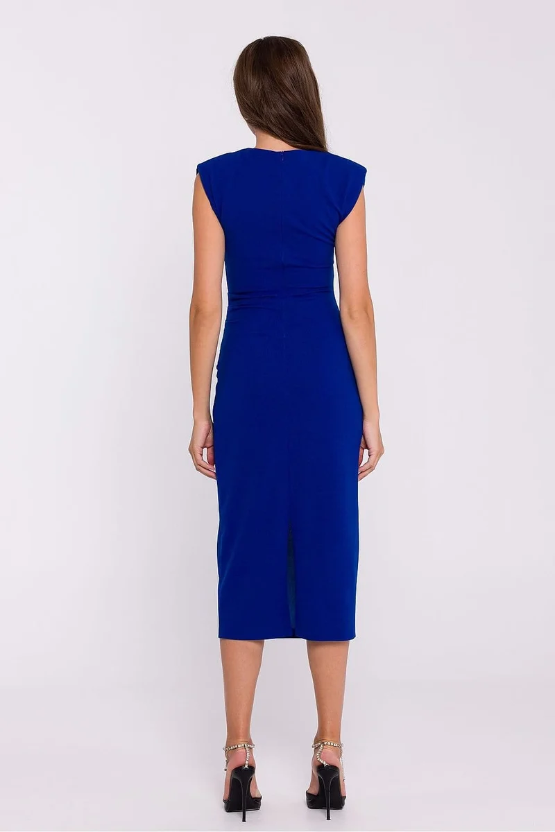 Robe de soirée chic midi moulante sans manches