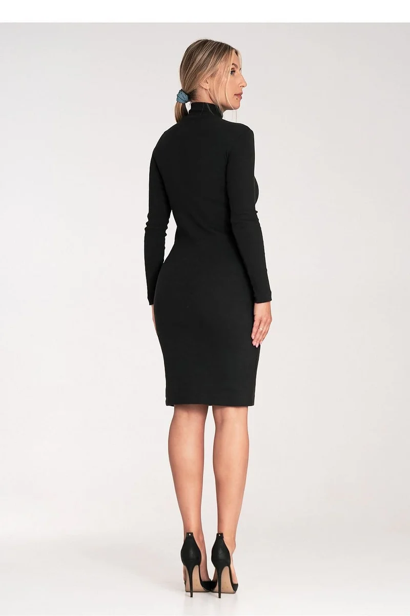 Robe pull moulante col montant
