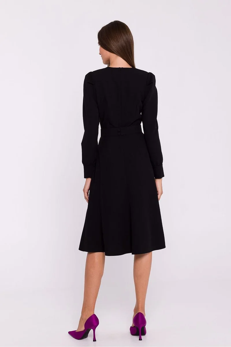 Robe habillée chic manches longues