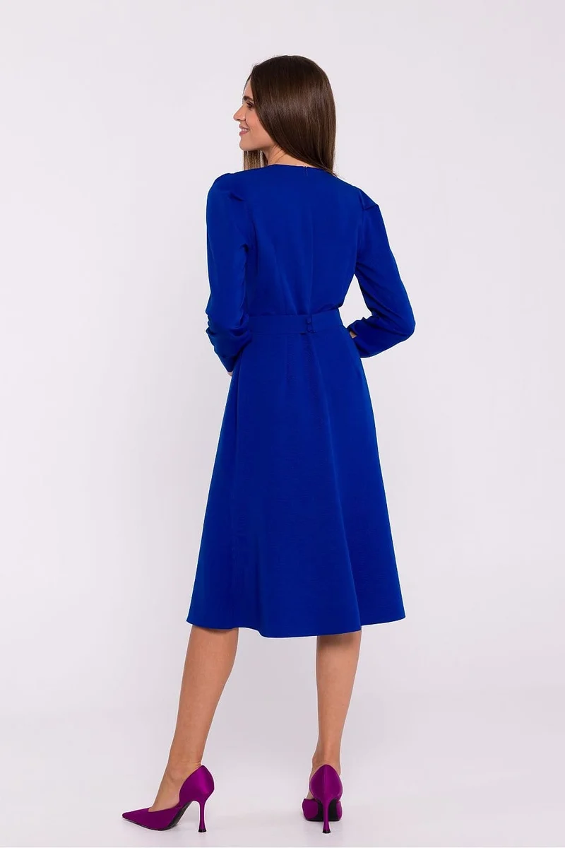 Robe habillée chic manches longues