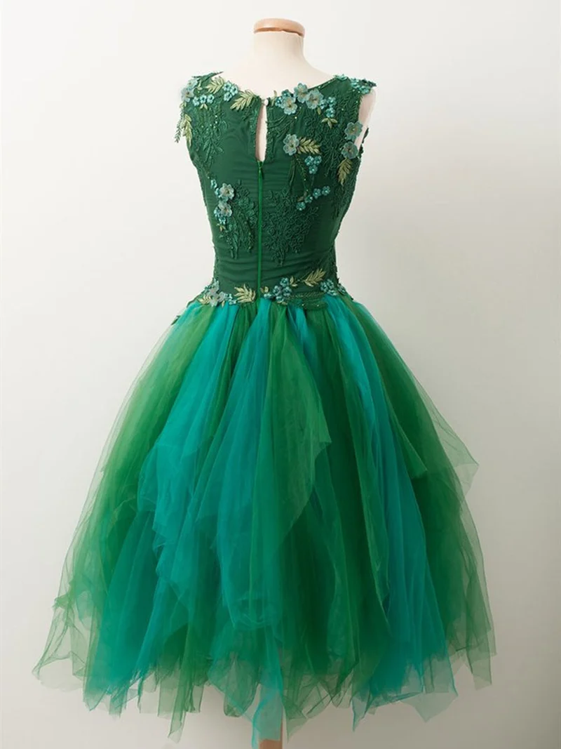 Robe de bal courte en dentelle verte à fleurs et perles : robe de soirée formelle et moelleuse