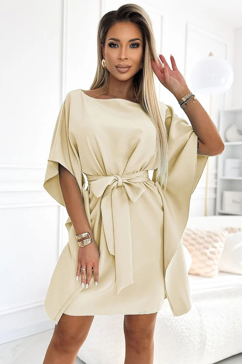 Robe de cocktail papillon courte