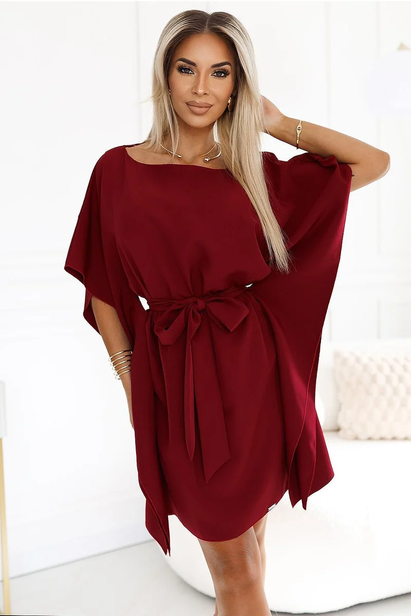 Robe de cocktail papillon courte