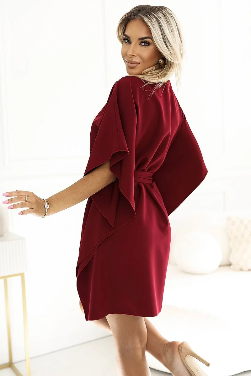 Robe de cocktail papillon courte