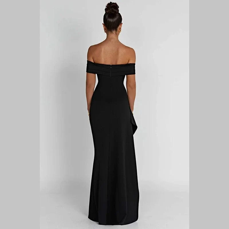 Robe longue fendue avec épaules dénudées