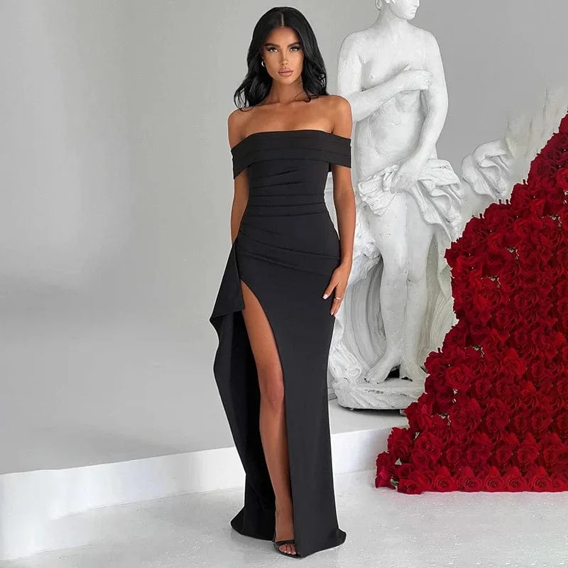 Robe longue fendue avec épaules dénudées