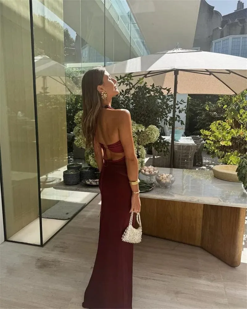 Robe longue drapée sophistiquée