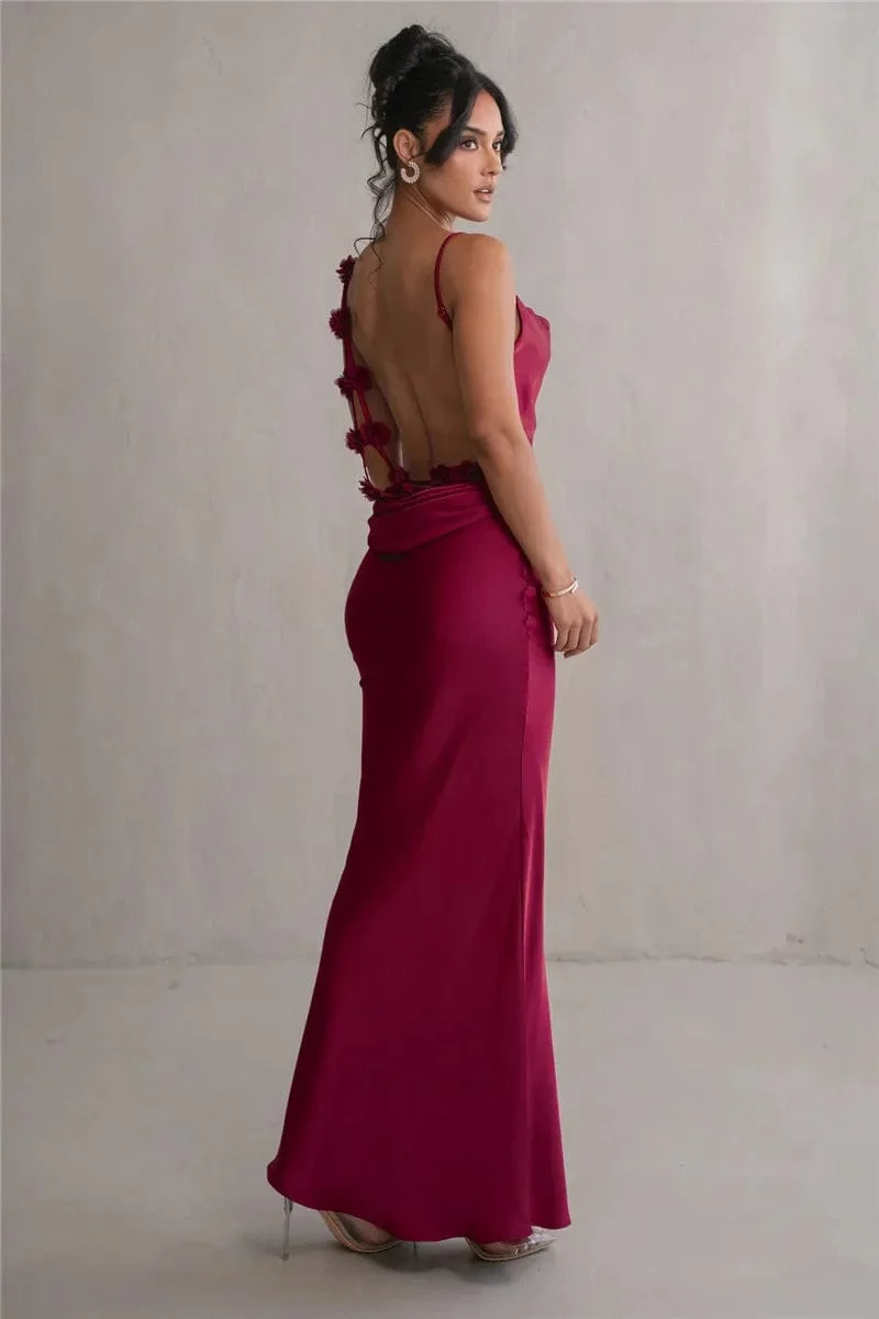 Robe longue dos nu à brettelles spaghetti