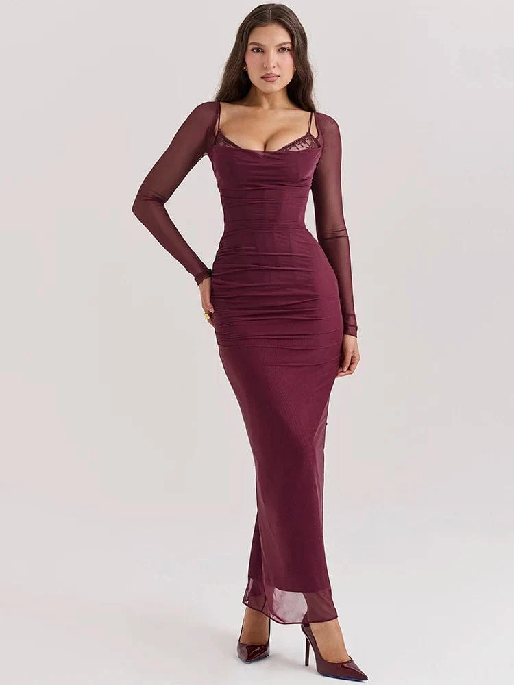 Robe longue bordeaux avec manches longues transparentes
