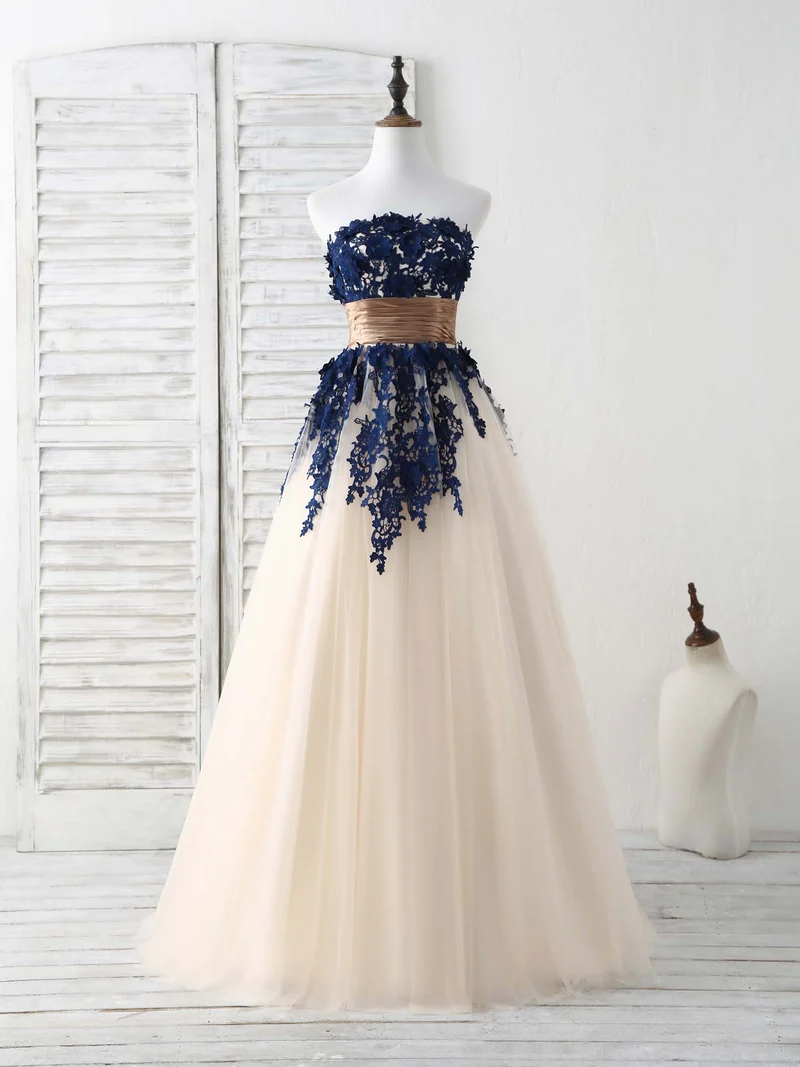 Robe de bal longue élégante en tulle et dentelle bleu foncé pour demoiselles d'honneur