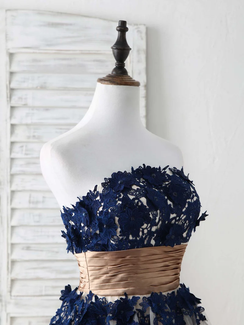 Robe de bal longue élégante en tulle et dentelle bleu foncé pour demoiselles d'honneur