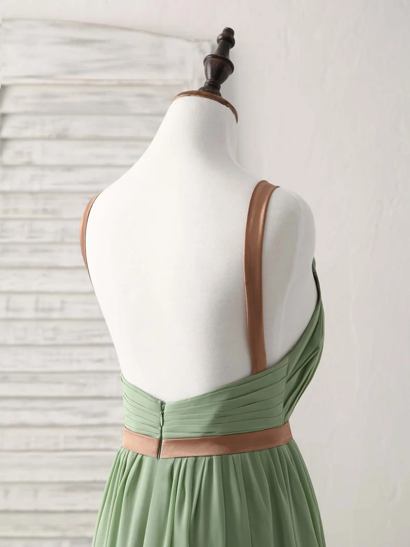 Robe de bal élégante en mousseline de soie vert émeraude pour demoiselle d'honneur, avec un design simple et long