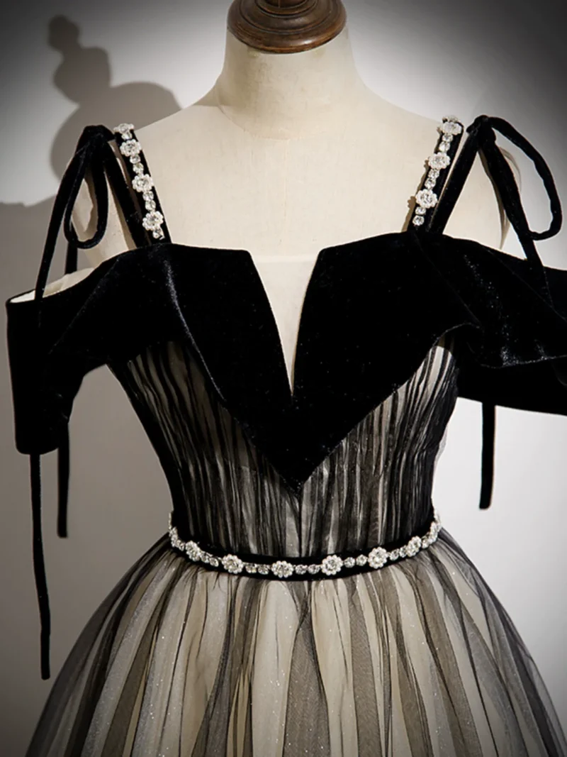 Robe de bal longue noire élégante en tulle coupe trapèze : superbe robe de soirée formelle