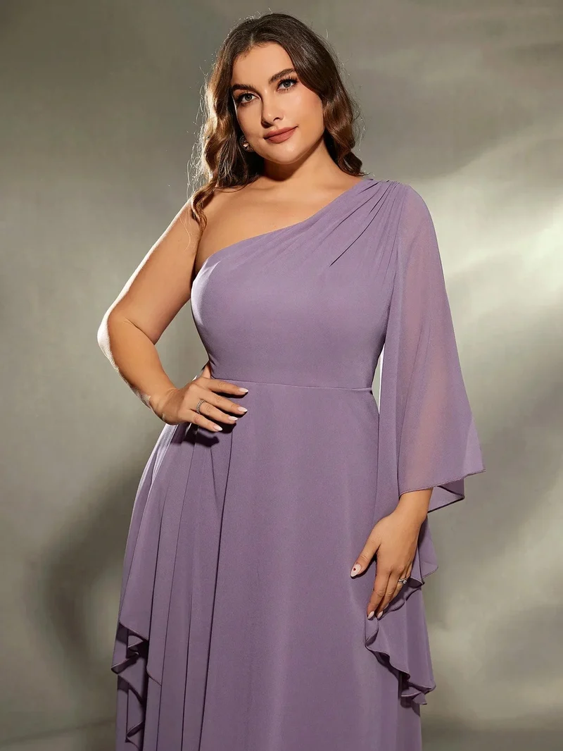 Robe grande taille violette épaule dénudée