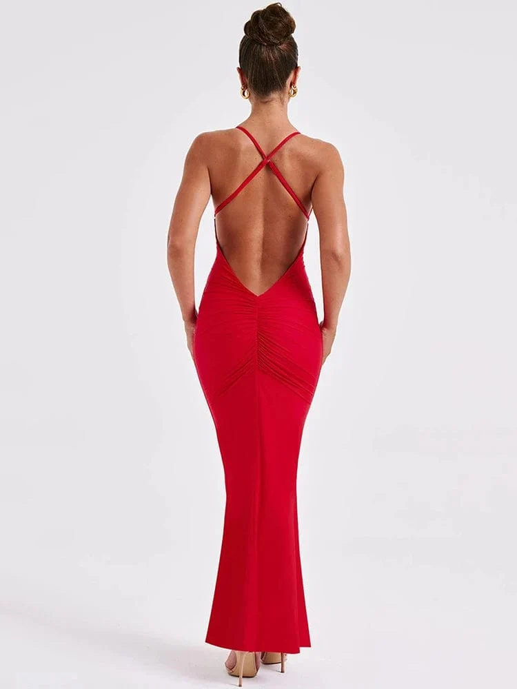 Robe rouge dos nu chic