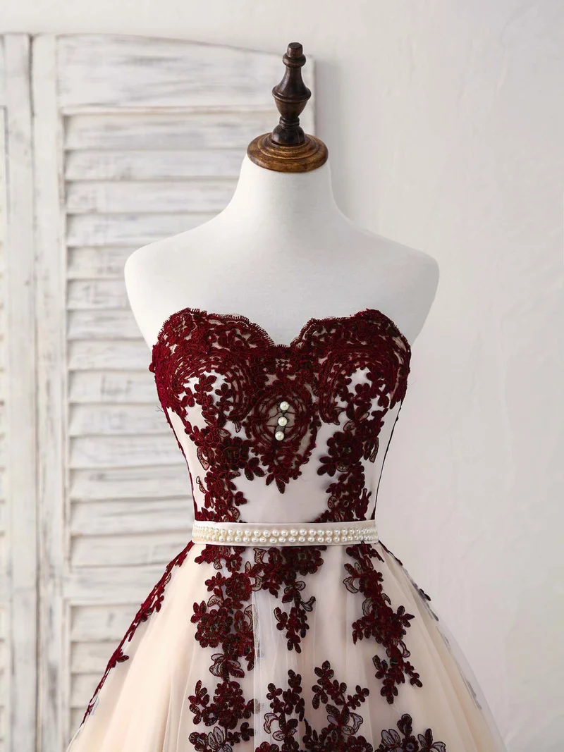 Robe de bal longue en tulle élégante à décolleté en cœur, robe de soirée bordeaux