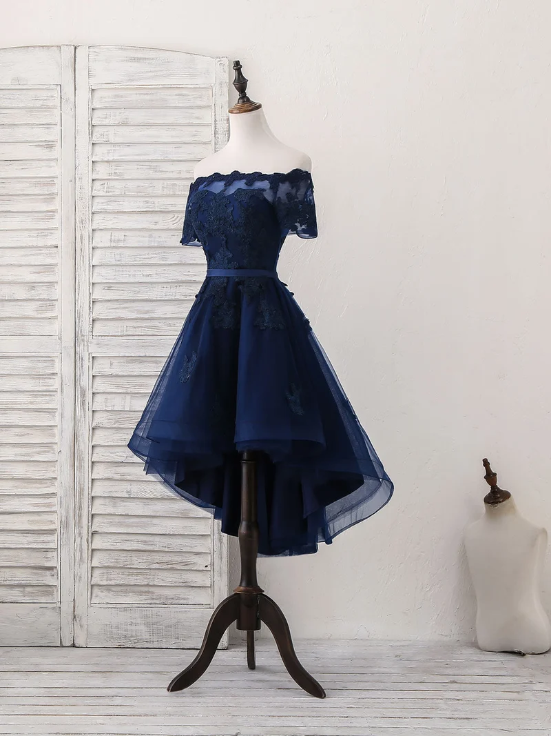 Robe de bal courte élégante en tulle bleu foncé pour les retrouvailles et les occasions spéciales