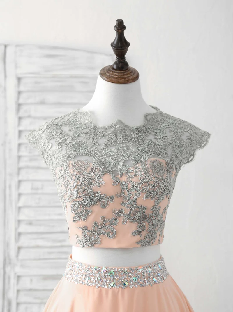 Robe de bal courte en dentelle élégante en deux pièces, parfaite pour les retrouvailles et les événements spéciaux