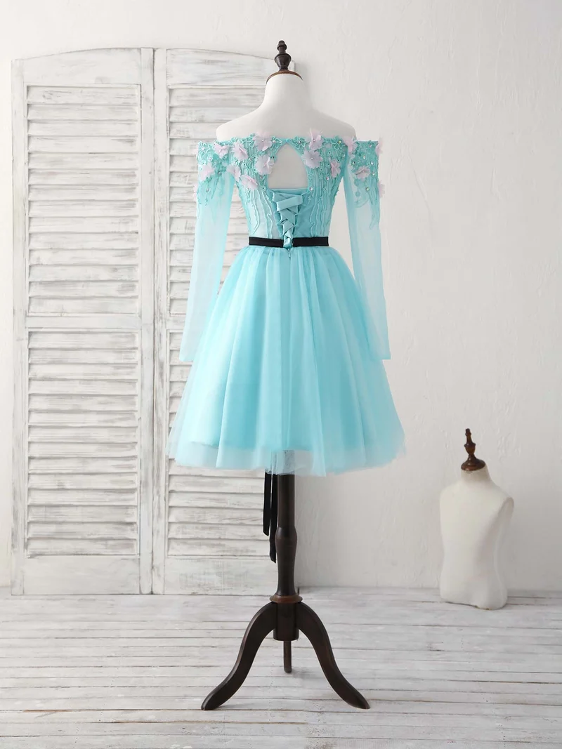 Robe de bal courte élégante en tulle vert avec appliques en dentelle pour les événements de retour à la maison