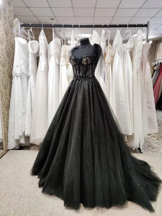 Robe de mariée noire élégante avec appliques en dentelle perlée - Superbe robe de mariée