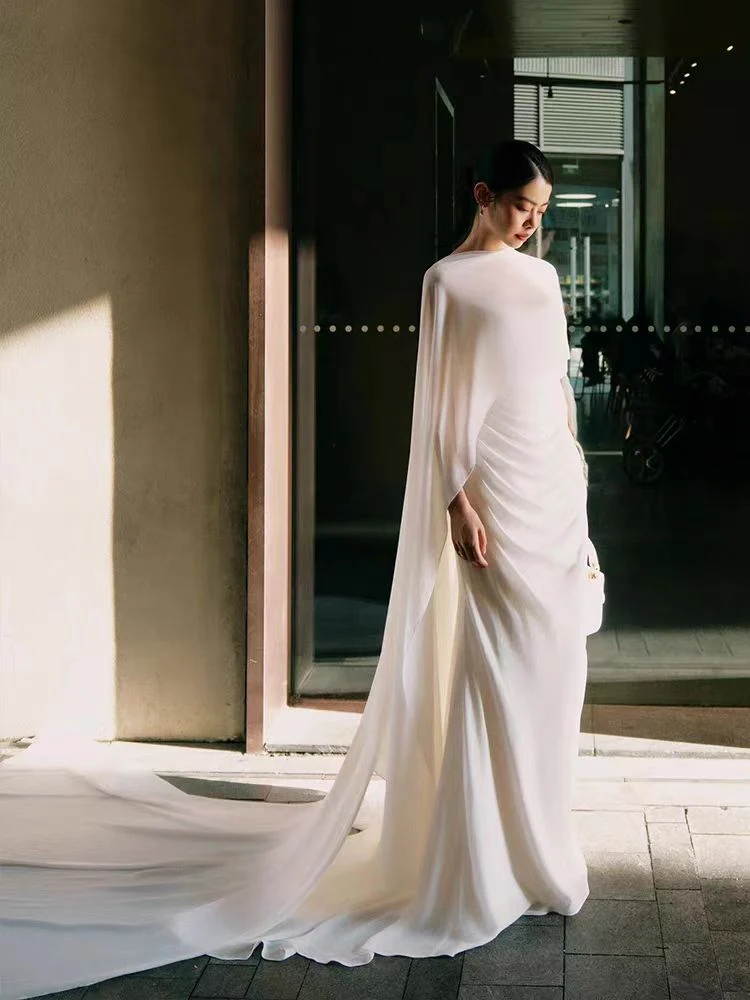 Robe de mariée bohème décontractée en mousseline de soie avec drapé