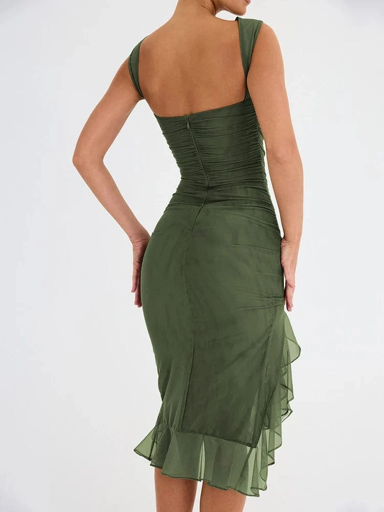 Robe asymétrique drappée élégante