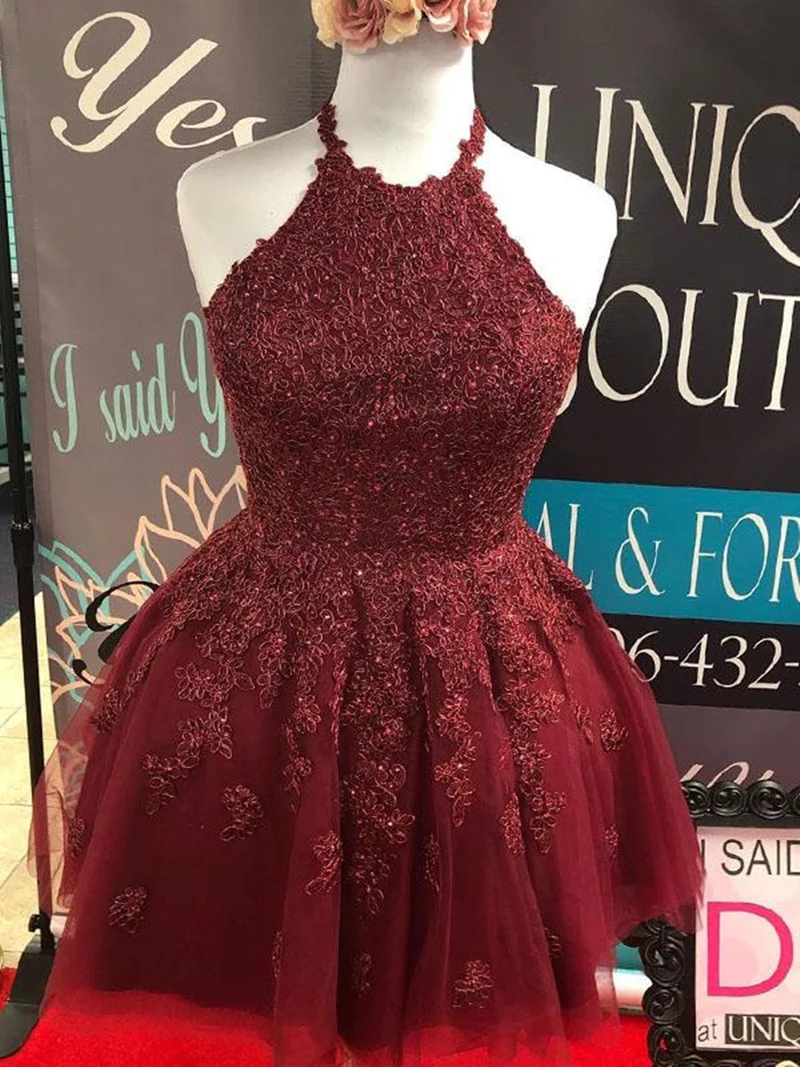 Robe de bal élégante, courte et dos nu, en dentelle bordeaux, pour le bal de fin d'année