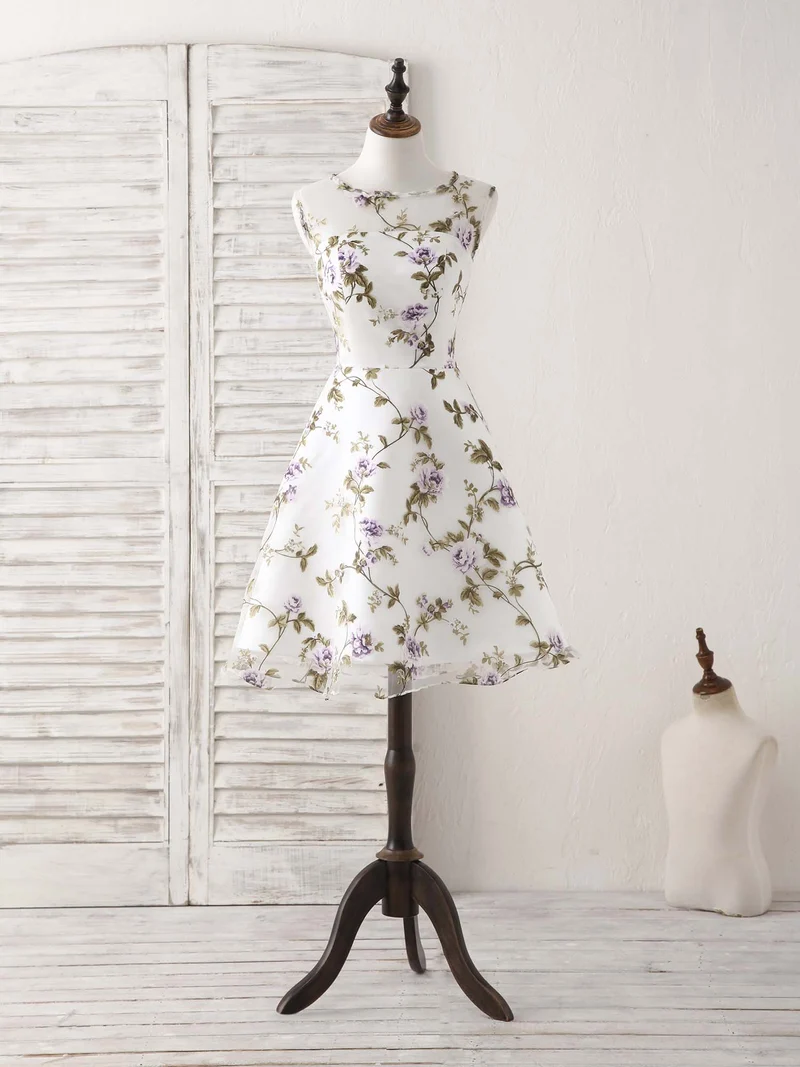 Robe de demoiselle d'honneur courte et élégante en tulle à col rond - Idéale pour les occasions spéciales