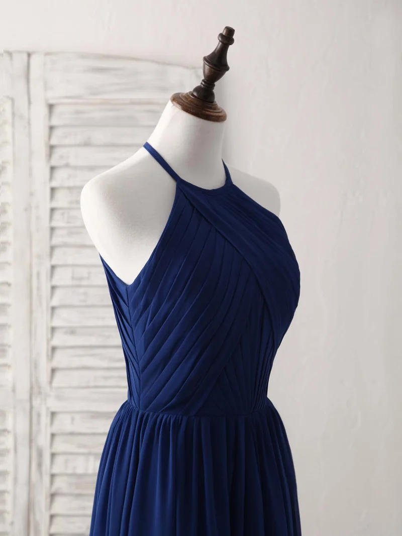 Robe de demoiselle d'honneur élégante en mousseline bleu foncé, longue, design simple et fluide