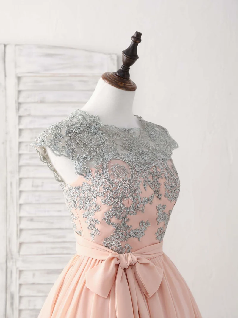Robe de bal courte rose élégante en dentelle avec décolleté en cœur pour demoiselles d'honneur