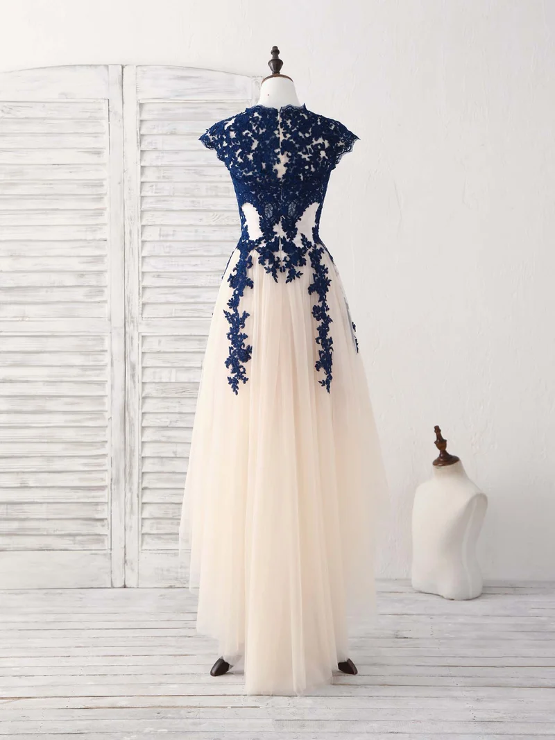 Robe de demoiselle d'honneur élégante en tulle et dentelle bleu foncé, décolleté asymétrique, pour femme