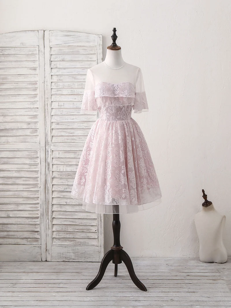 Robe de bal courte rose élégante à col rond et dentelle en tulle pour les événements de retour à la maison
