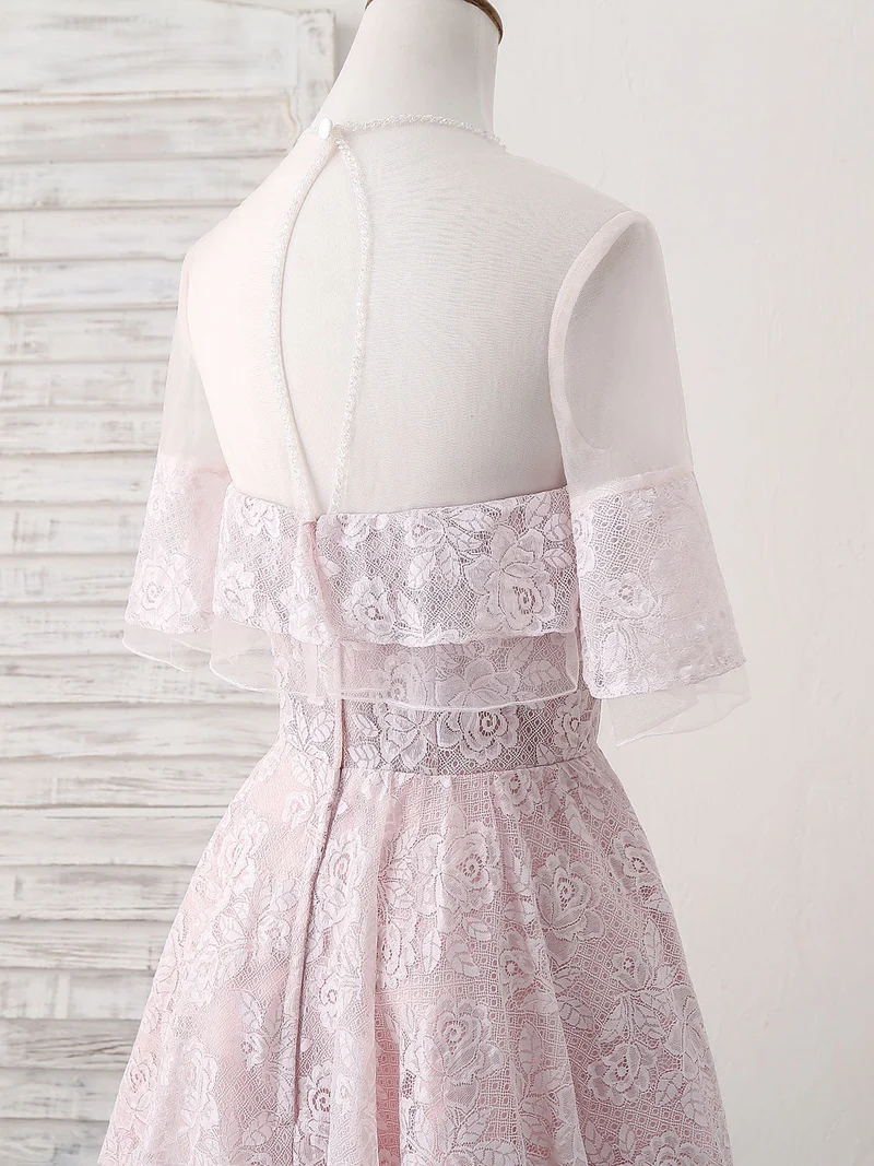 Robe de bal courte rose élégante à col rond et dentelle en tulle pour les événements de retour à la maison
