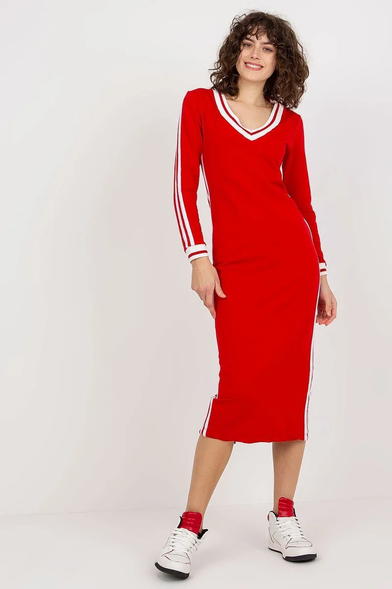 Robe pull rouge casual midi manche longue