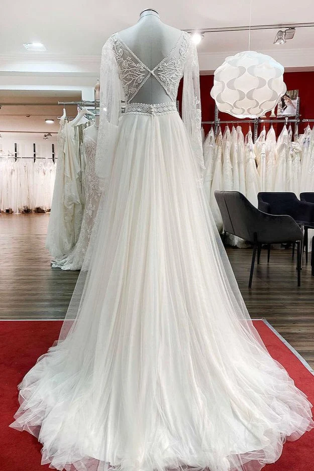 Robe de mariée élégante coupe trapèze avec manches, tulle, appliqués et perles