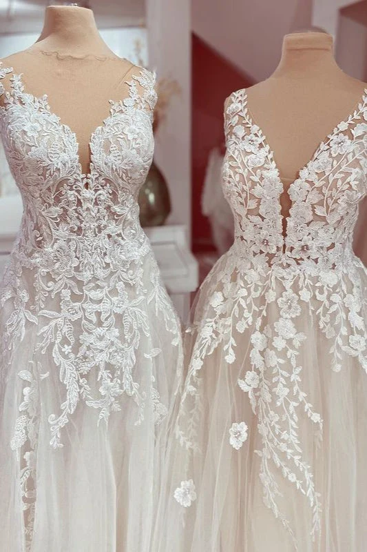 Robe de mariée élégante en dentelle, décolleté en V profond, coupe trapèze, avec appliques en tulle, longueur au sol