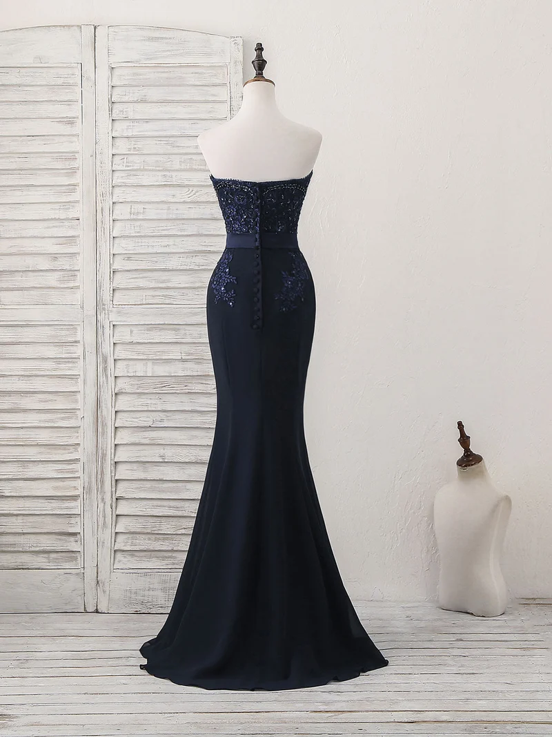 Robe de soirée longue bleu foncé élégante à col en cœur style sirène pour occasions spéciales