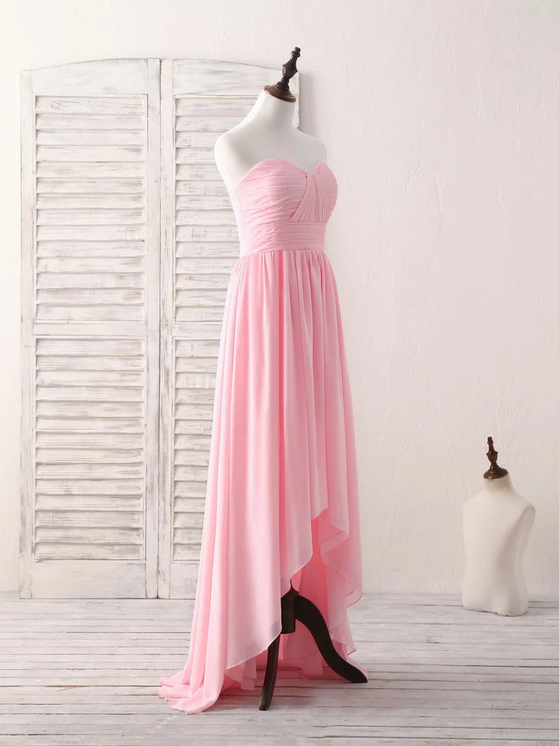 Robe de demoiselle d'honneur élégante en mousseline rose à décolleté en cœur, coupe asymétrique, pour occasions spéciales