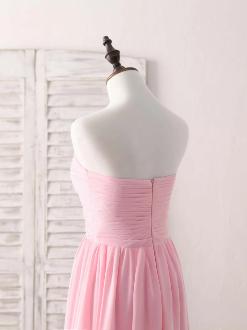 Robe de demoiselle d'honneur élégante en mousseline rose à décolleté en cœur, coupe asymétrique, pour occasions spéciales