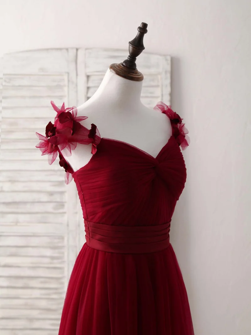 Robe de bal longue en tulle bordeaux, élégante et simple, idéale pour les demoiselles d'honneur