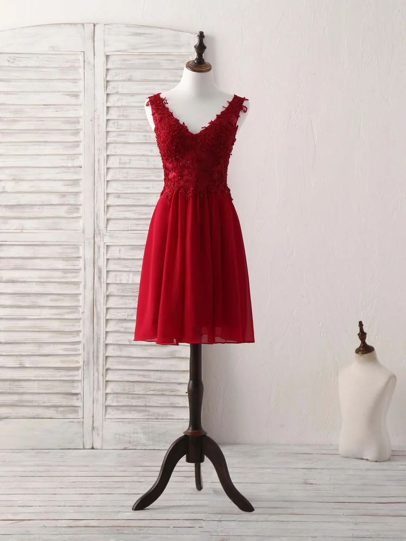 Robe de bal courte élégante en mousseline de soie et dentelle bordeaux – Robe de soirée idéale