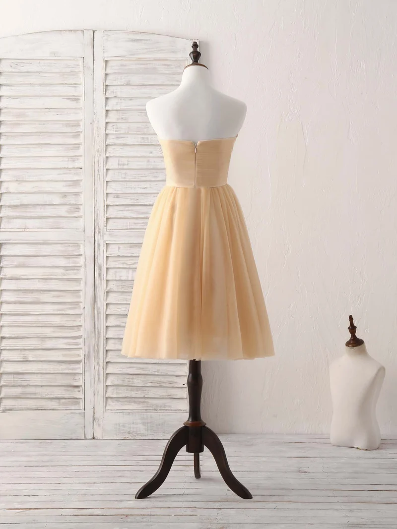 Robe de bal courte élégante en tulle champagne, robe de demoiselle d'honneur chic pour les occasions spéciales